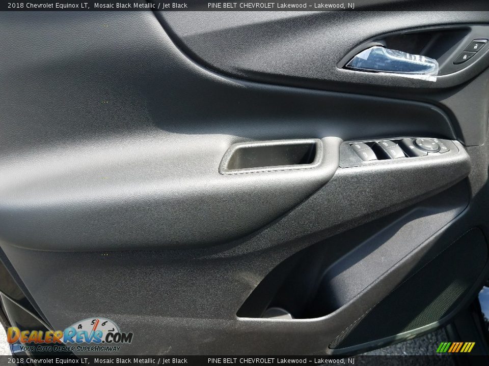 2018 Chevrolet Equinox LT Mosaic Black Metallic / Jet Black Photo #8