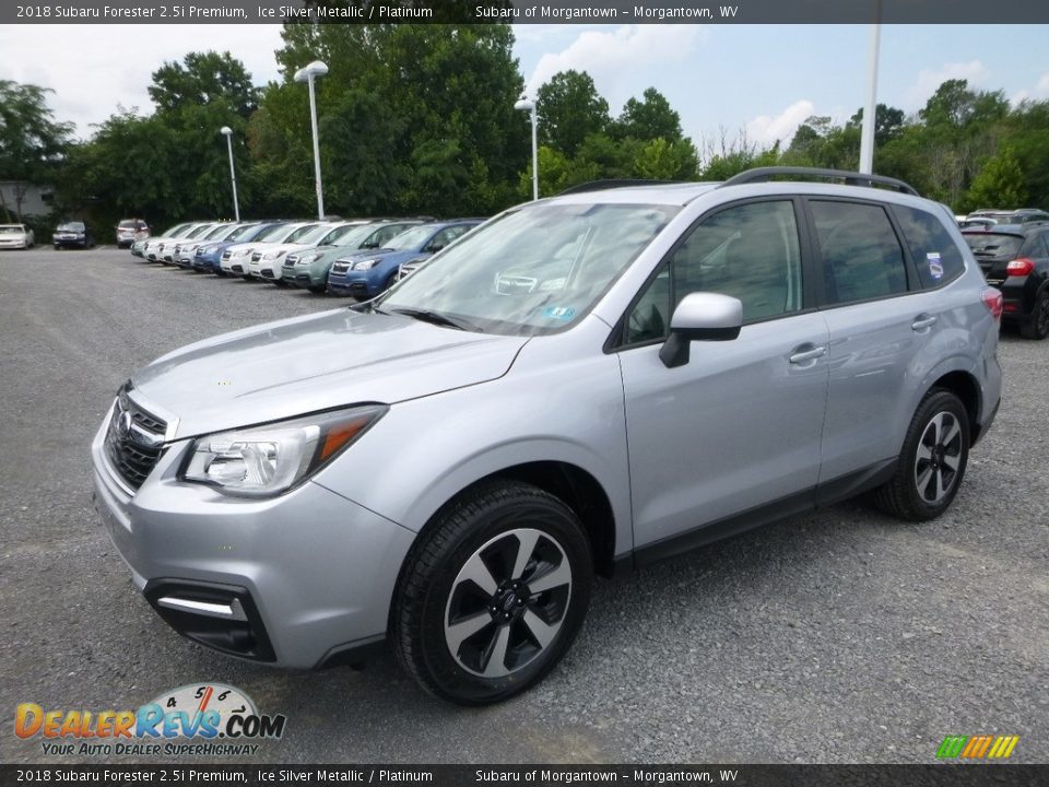 Front 3/4 View of 2018 Subaru Forester 2.5i Premium Photo #8