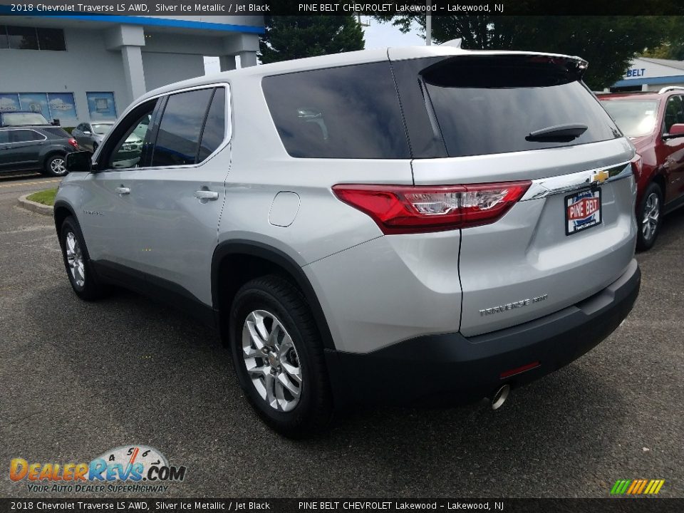 2018 Chevrolet Traverse LS AWD Silver Ice Metallic / Jet Black Photo #4