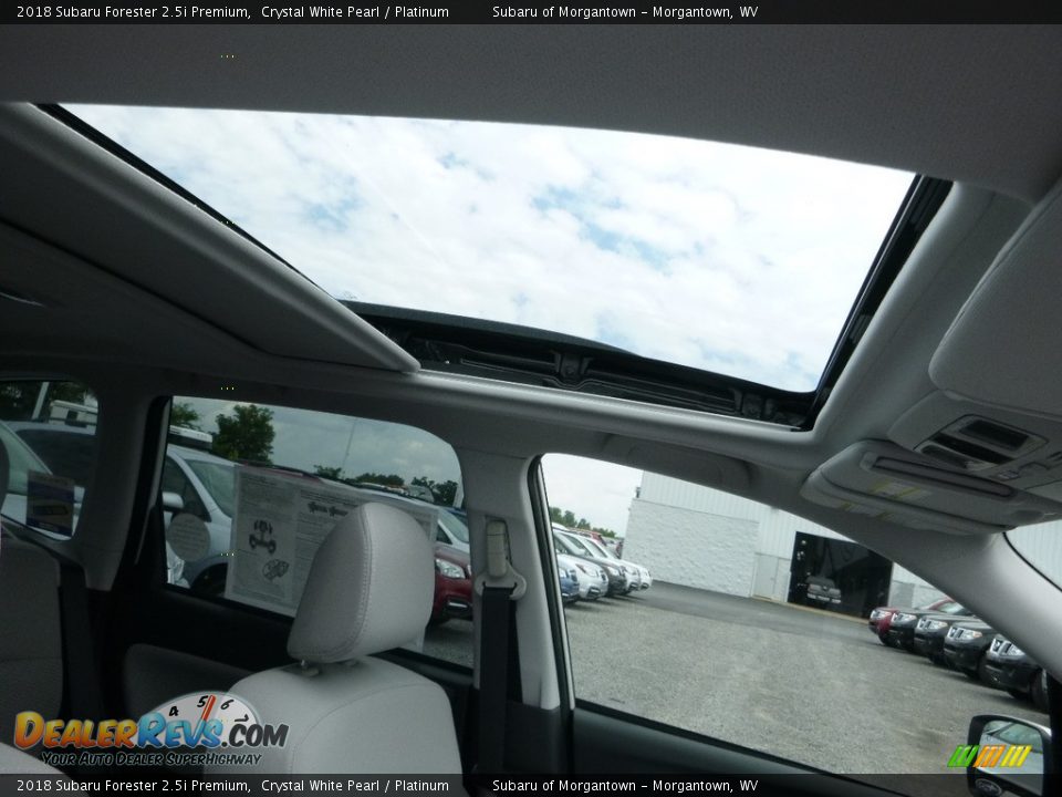 2018 Subaru Forester 2.5i Premium Crystal White Pearl / Platinum Photo #13