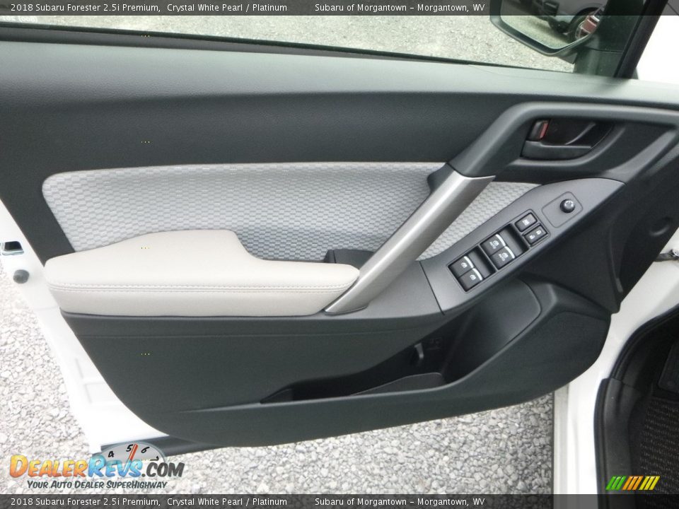 2018 Subaru Forester 2.5i Premium Crystal White Pearl / Platinum Photo #15