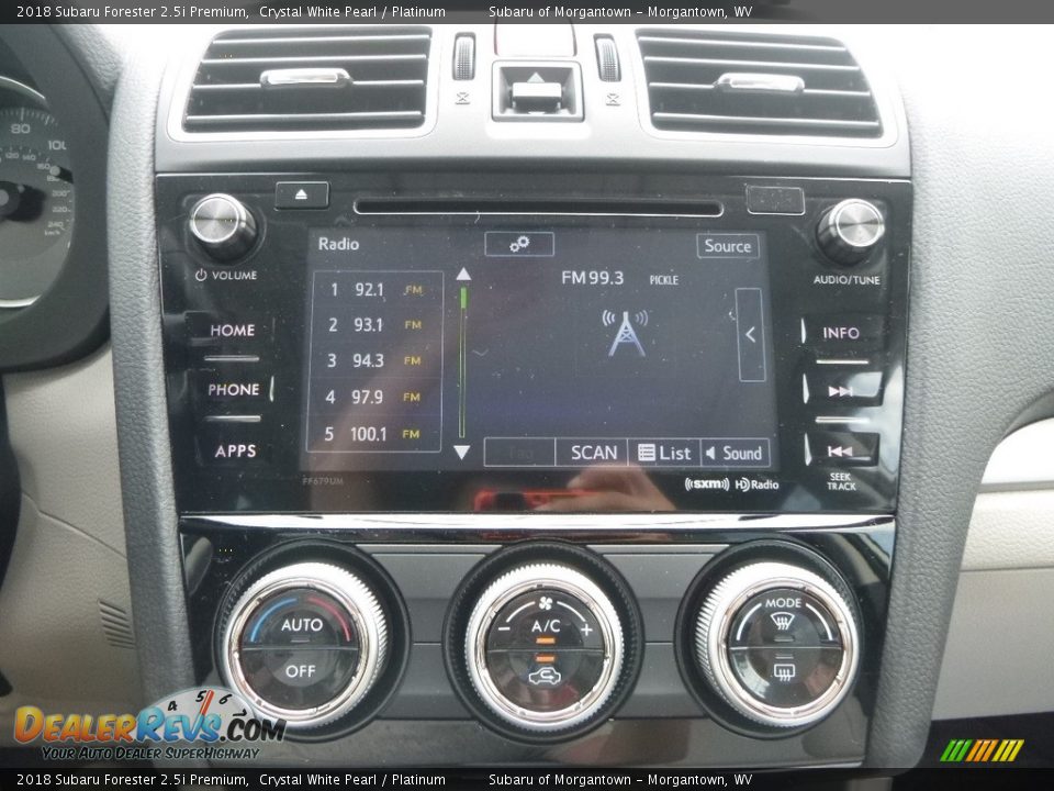 2018 Subaru Forester 2.5i Premium Crystal White Pearl / Platinum Photo #18