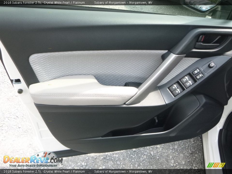 2018 Subaru Forester 2.5i Crystal White Pearl / Platinum Photo #14