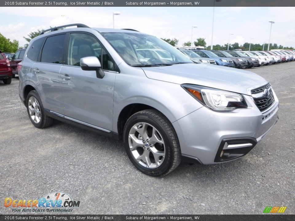 Front 3/4 View of 2018 Subaru Forester 2.5i Touring Photo #1