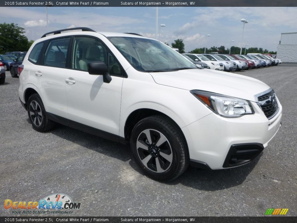 Front 3/4 View of 2018 Subaru Forester 2.5i Photo #1