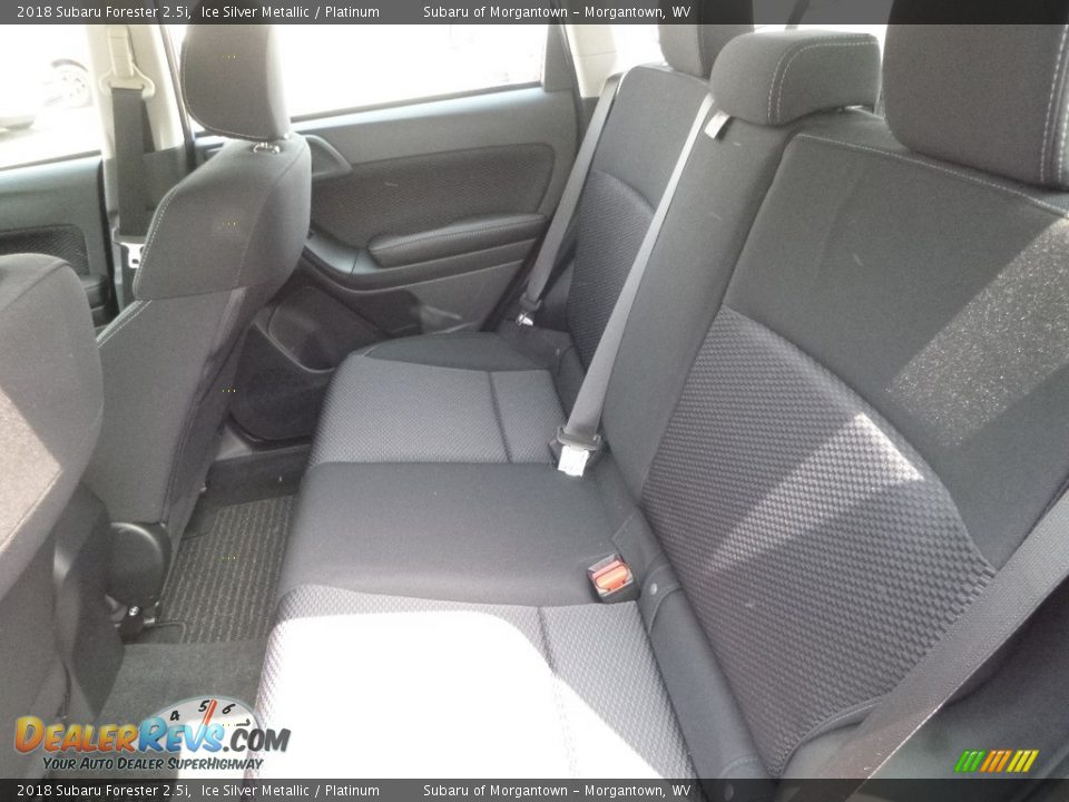 2018 Subaru Forester 2.5i Ice Silver Metallic / Platinum Photo #13