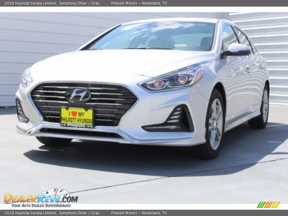 2018 Hyundai Sonata Limited Symphony Silver / Gray Photo #3