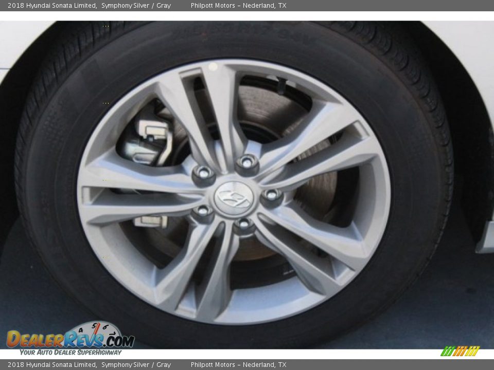 2018 Hyundai Sonata Limited Symphony Silver / Gray Photo #4