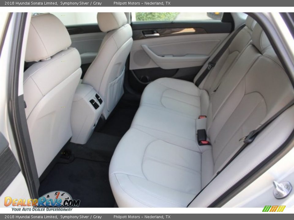 2018 Hyundai Sonata Limited Symphony Silver / Gray Photo #25