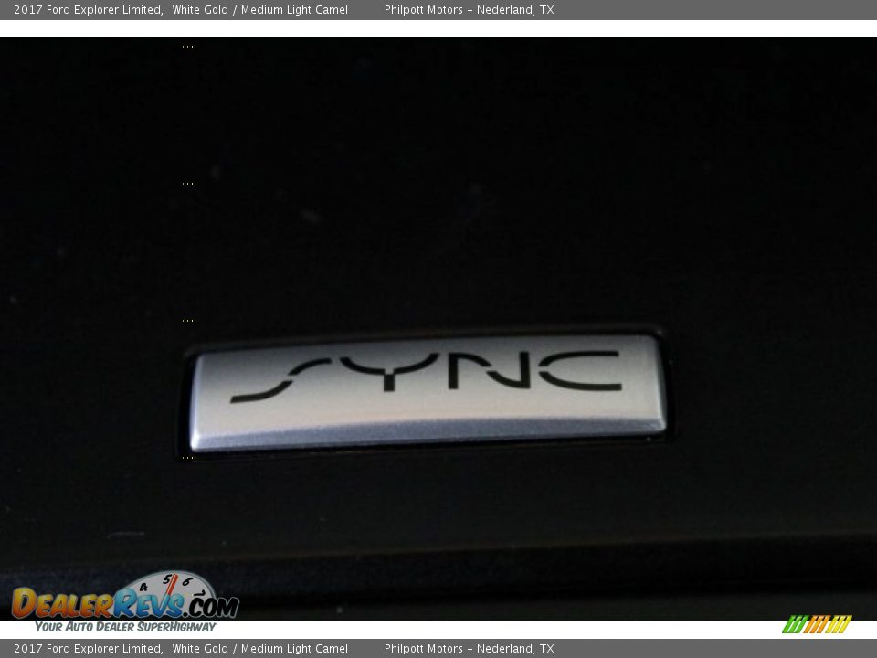 2017 Ford Explorer Limited White Gold / Medium Light Camel Photo #20