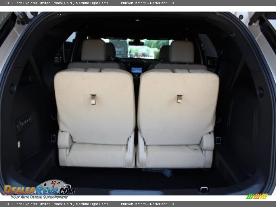 2017 Ford Explorer Limited White Gold / Medium Light Camel Photo #31