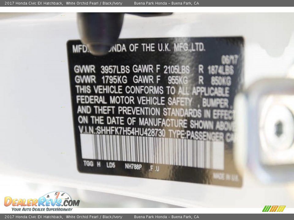 2017 Honda Civic EX Hatchback White Orchid Pearl / Black/Ivory Photo #7