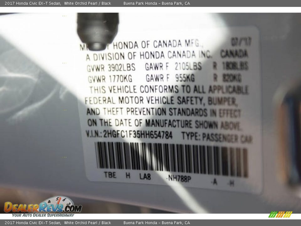 2017 Honda Civic EX-T Sedan White Orchid Pearl / Black Photo #18