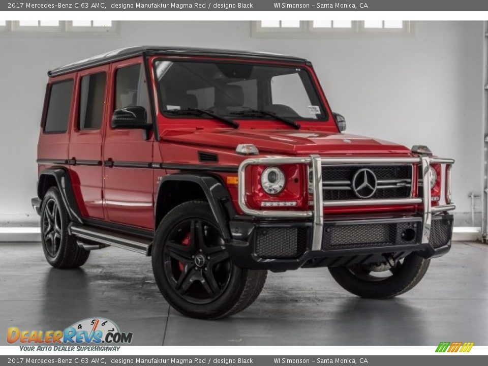 Front 3/4 View of 2017 Mercedes-Benz G 63 AMG Photo #12
