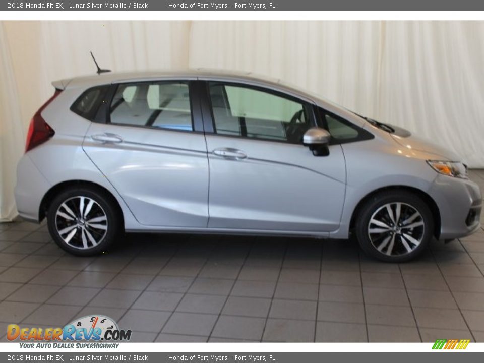 2018 Honda Fit EX Lunar Silver Metallic / Black Photo #4