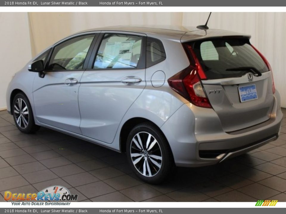 2018 Honda Fit EX Lunar Silver Metallic / Black Photo #6