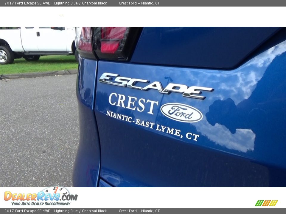 2017 Ford Escape SE 4WD Lightning Blue / Charcoal Black Photo #10