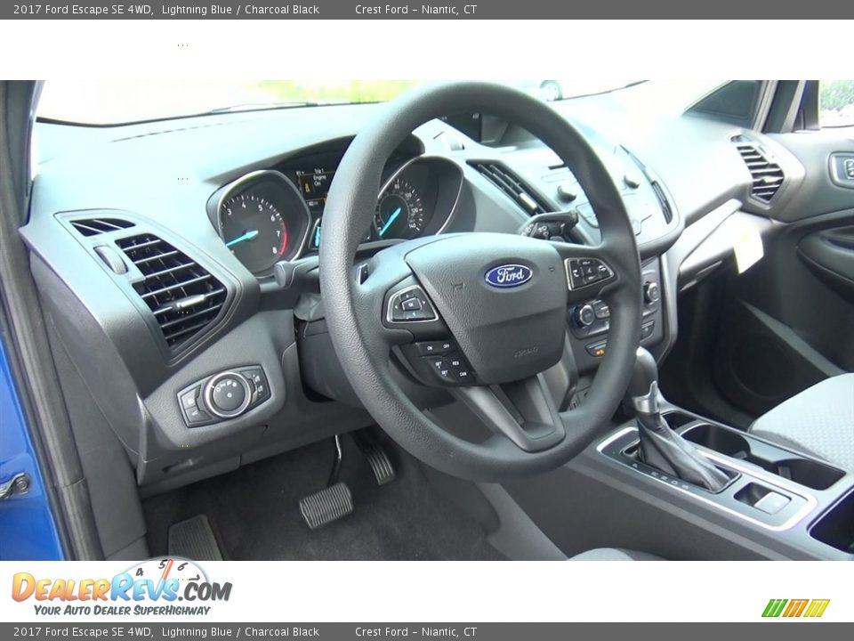 2017 Ford Escape SE 4WD Lightning Blue / Charcoal Black Photo #11