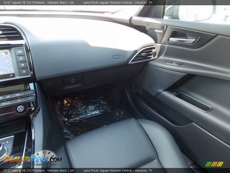 2017 Jaguar XE 35t Premium Ultimate Black / Jet Photo #14