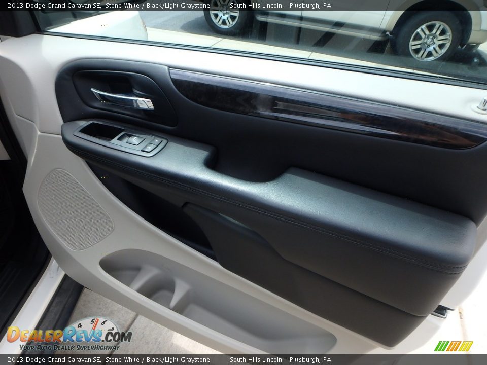 2013 Dodge Grand Caravan SE Stone White / Black/Light Graystone Photo #13