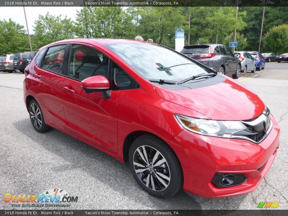 Front 3/4 View of 2018 Honda Fit EX Photo #5