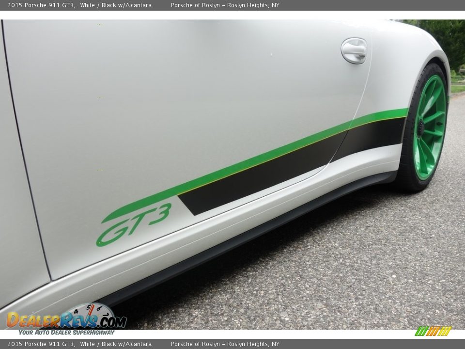 2015 Porsche 911 GT3 White / Black w/Alcantara Photo #11