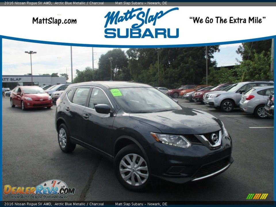 2016 Nissan Rogue SV AWD Arctic Blue Metallic / Charcoal Photo #1