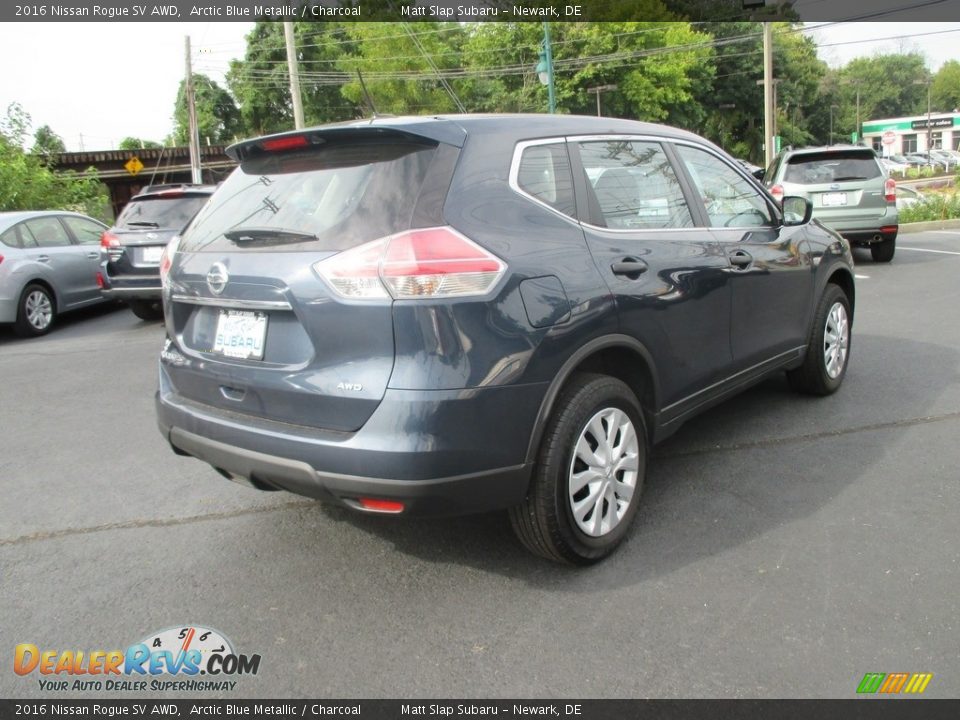 2016 Nissan Rogue SV AWD Arctic Blue Metallic / Charcoal Photo #6