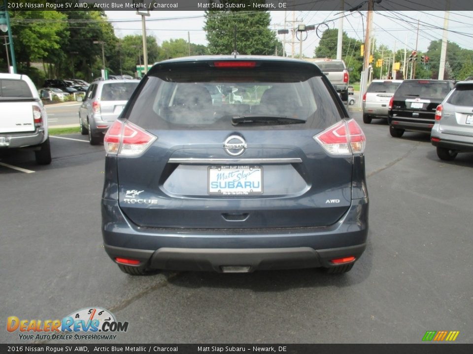 2016 Nissan Rogue SV AWD Arctic Blue Metallic / Charcoal Photo #7