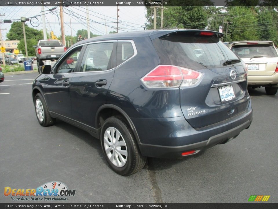 2016 Nissan Rogue SV AWD Arctic Blue Metallic / Charcoal Photo #8