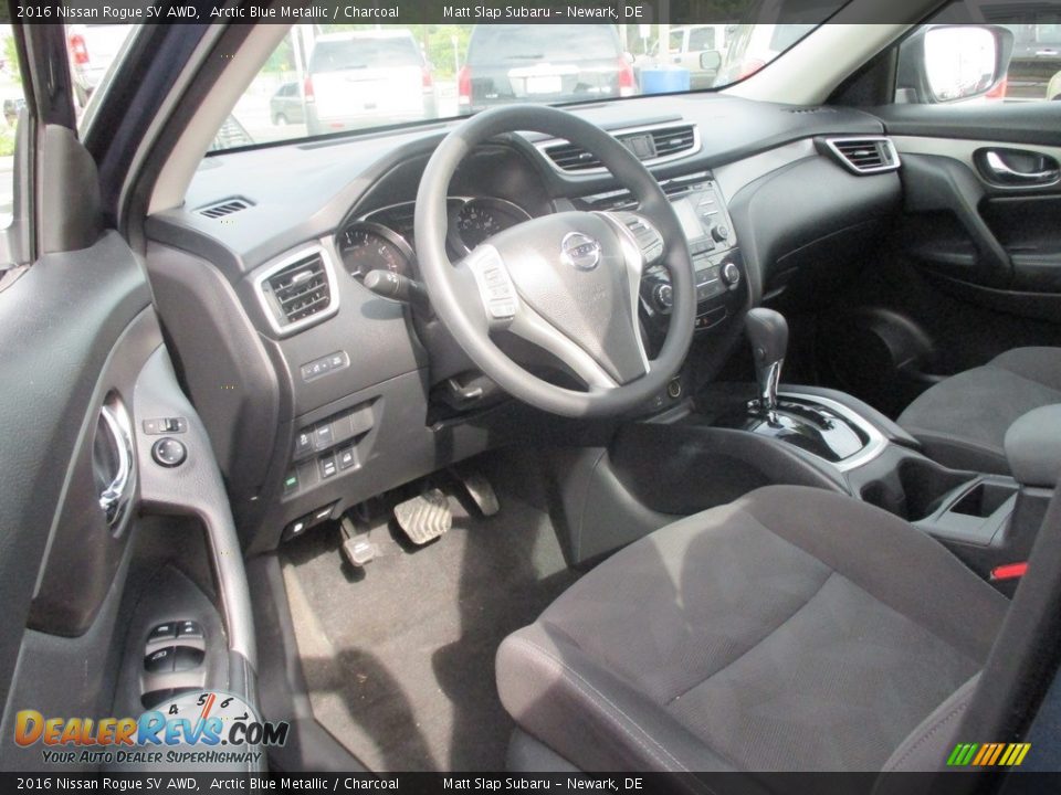 2016 Nissan Rogue SV AWD Arctic Blue Metallic / Charcoal Photo #10