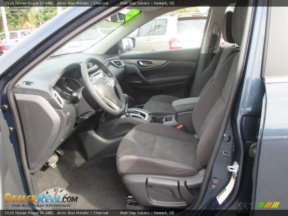 2016 Nissan Rogue SV AWD Arctic Blue Metallic / Charcoal Photo #11