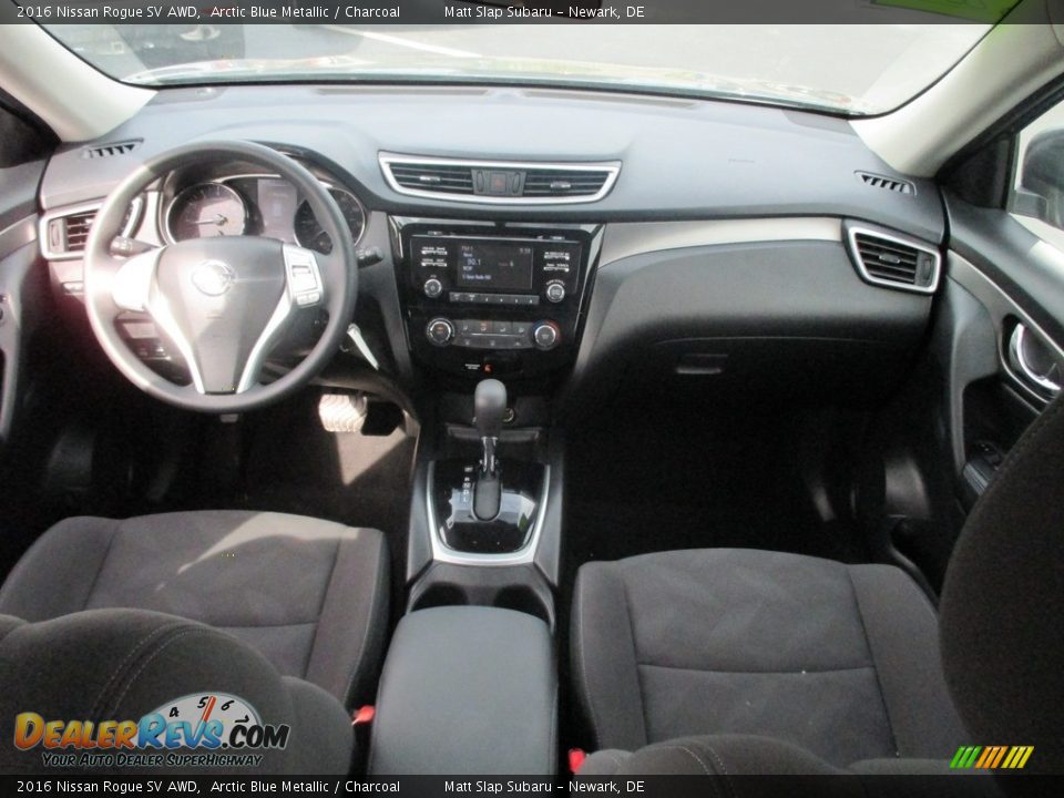 2016 Nissan Rogue SV AWD Arctic Blue Metallic / Charcoal Photo #17