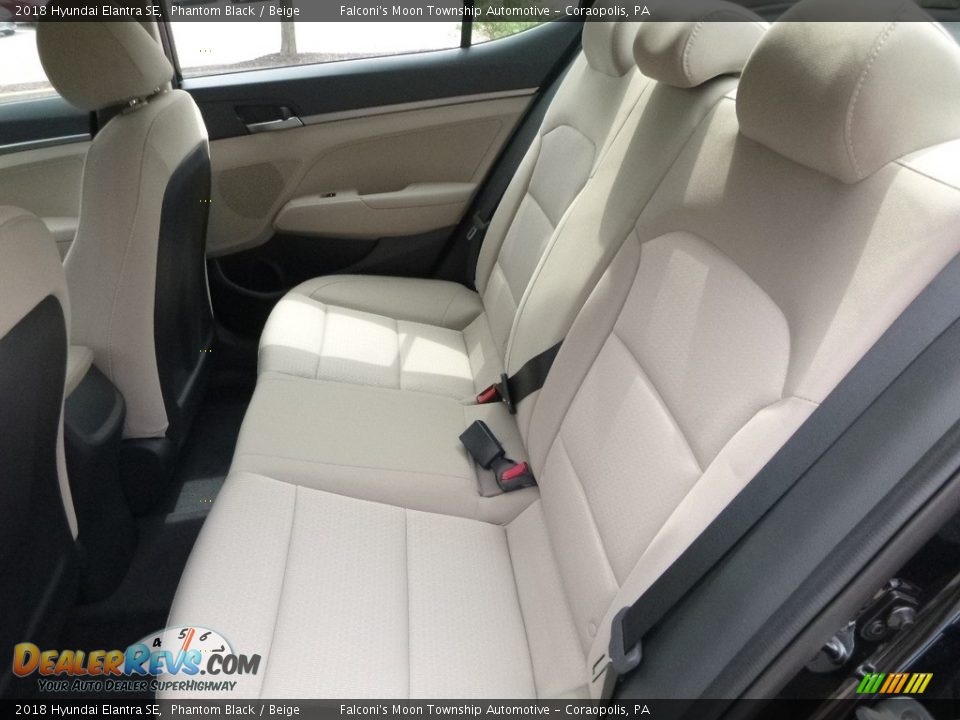 2018 Hyundai Elantra SE Phantom Black / Beige Photo #9
