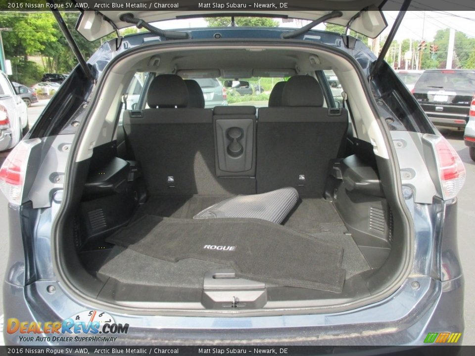 2016 Nissan Rogue SV AWD Arctic Blue Metallic / Charcoal Photo #19