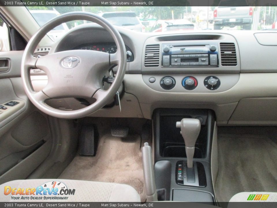 2003 Toyota Camry LE Desert Sand Mica / Taupe Photo #10