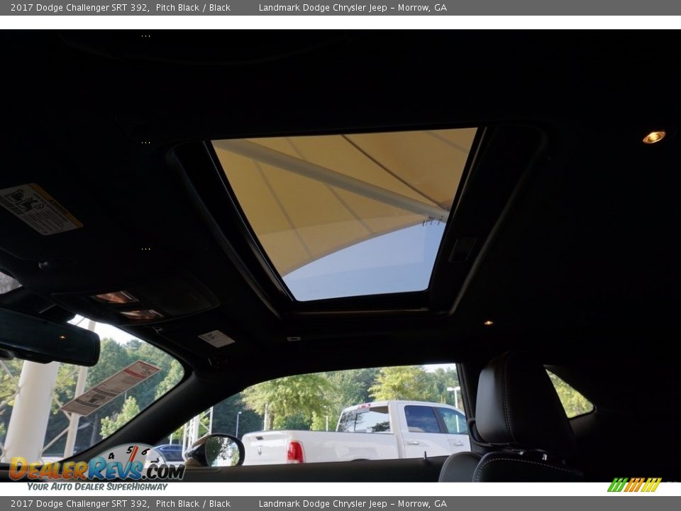 2017 Dodge Challenger SRT 392 Pitch Black / Black Photo #8