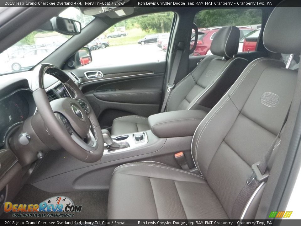 2018 Jeep Grand Cherokee Overland 4x4 Ivory Tri-Coat / Brown Photo #14