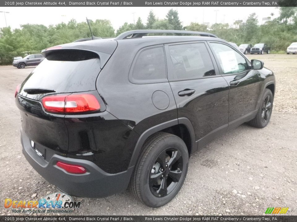 2018 Jeep Cherokee Altitude 4x4 Diamond Black Crystal Pearl / Black Photo #5