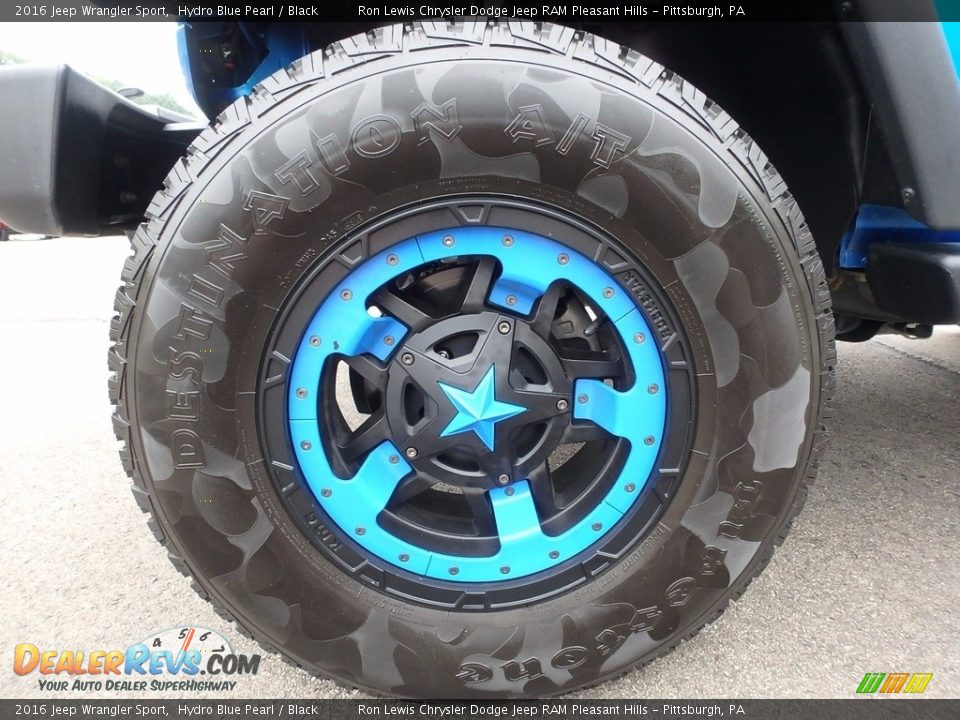 2016 Jeep Wrangler Sport Hydro Blue Pearl / Black Photo #12