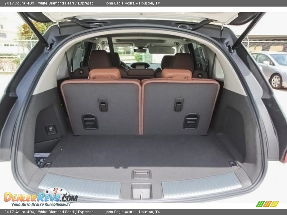 2017 Acura MDX White Diamond Pearl / Espresso Photo #26