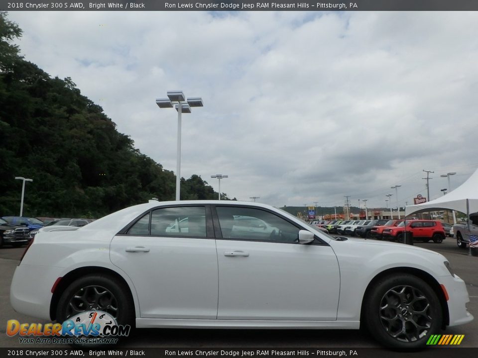 2018 Chrysler 300 S AWD Bright White / Black Photo #6