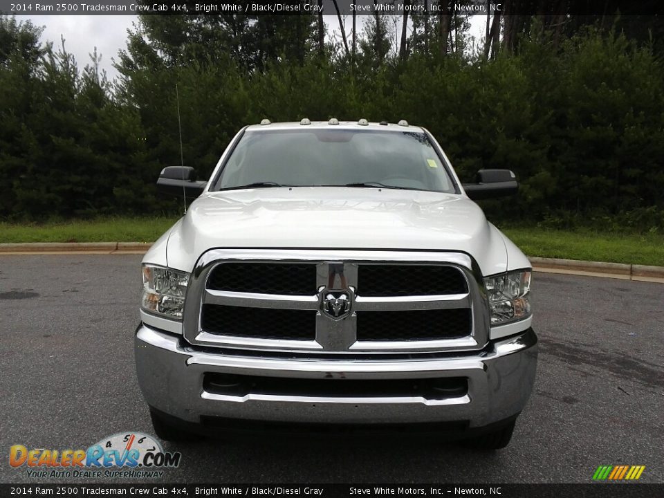 2014 Ram 2500 Tradesman Crew Cab 4x4 Bright White / Black/Diesel Gray Photo #3