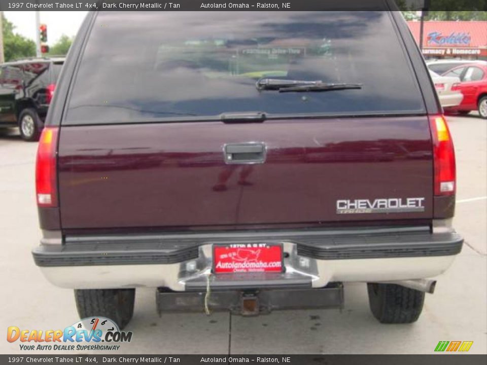 1997 Chevrolet Tahoe LT 4x4 Dark Cherry Metallic / Tan Photo #9