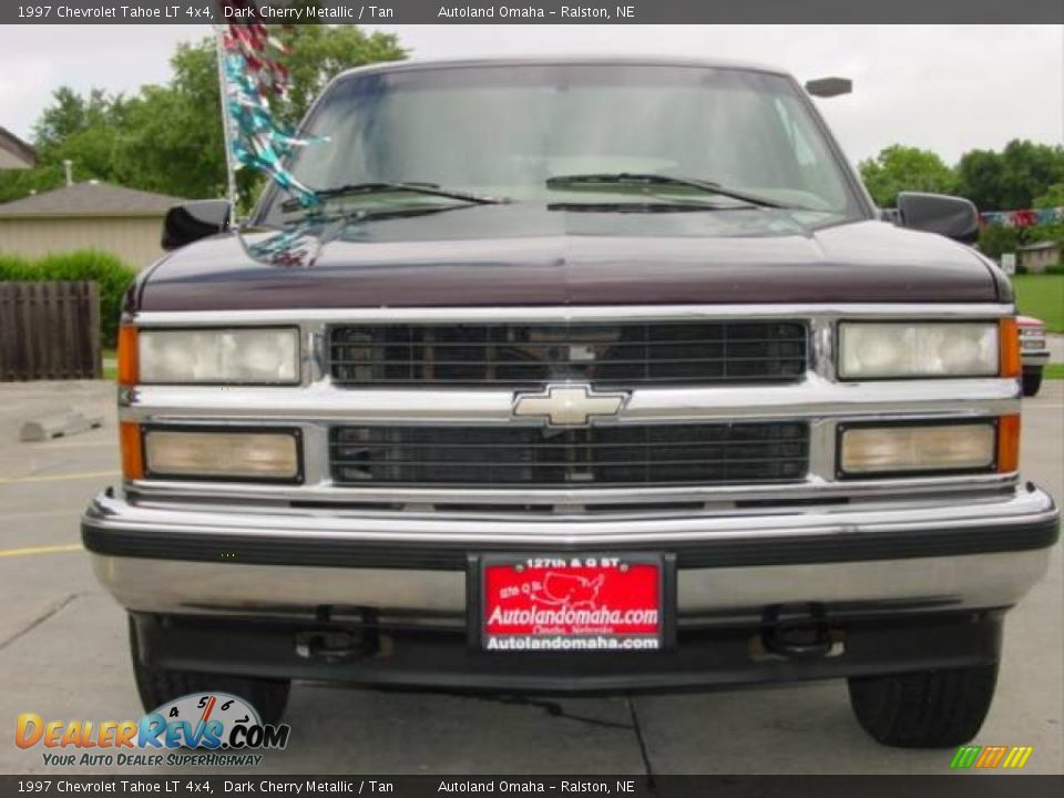 1997 Chevrolet Tahoe LT 4x4 Dark Cherry Metallic / Tan Photo #16