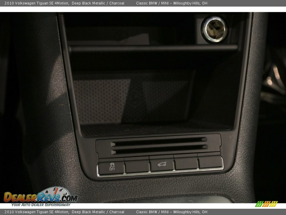 2010 Volkswagen Tiguan SE 4Motion Deep Black Metallic / Charcoal Photo #13