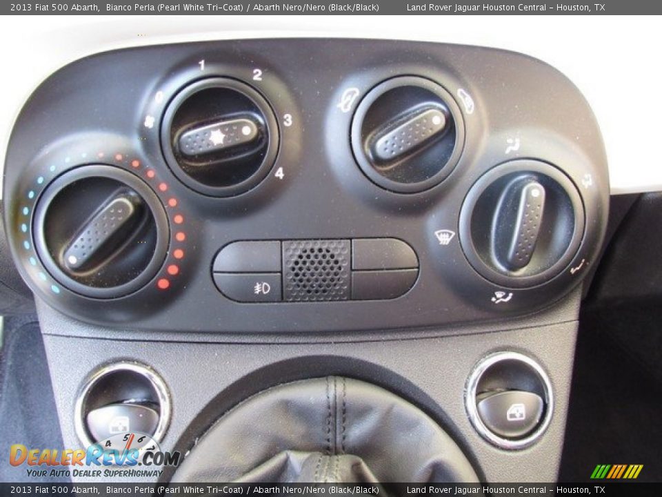 2013 Fiat 500 Abarth Bianco Perla (Pearl White Tri-Coat) / Abarth Nero/Nero (Black/Black) Photo #28