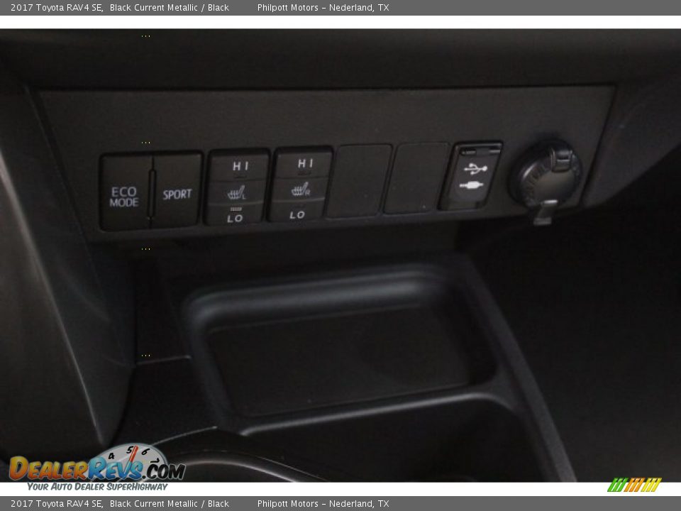 2017 Toyota RAV4 SE Black Current Metallic / Black Photo #16