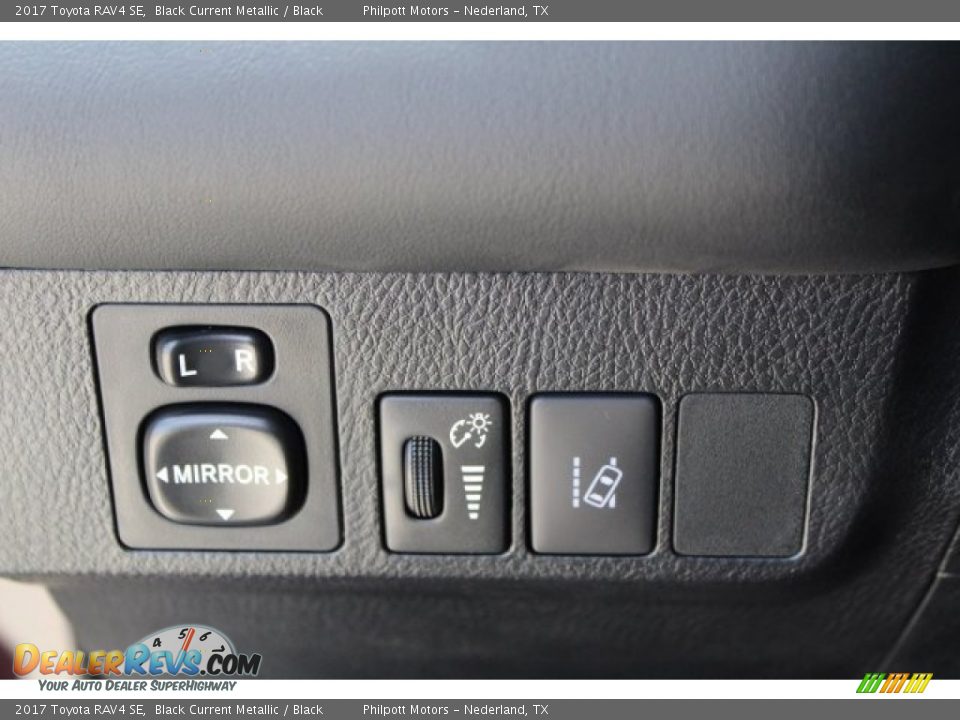2017 Toyota RAV4 SE Black Current Metallic / Black Photo #21