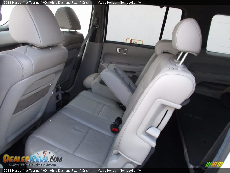 2011 Honda Pilot Touring 4WD White Diamond Pearl / Gray Photo #12